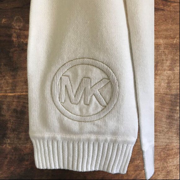 Michael Kors Women’s Rib Scarf Off White Large Logo - Picture 5 of 8